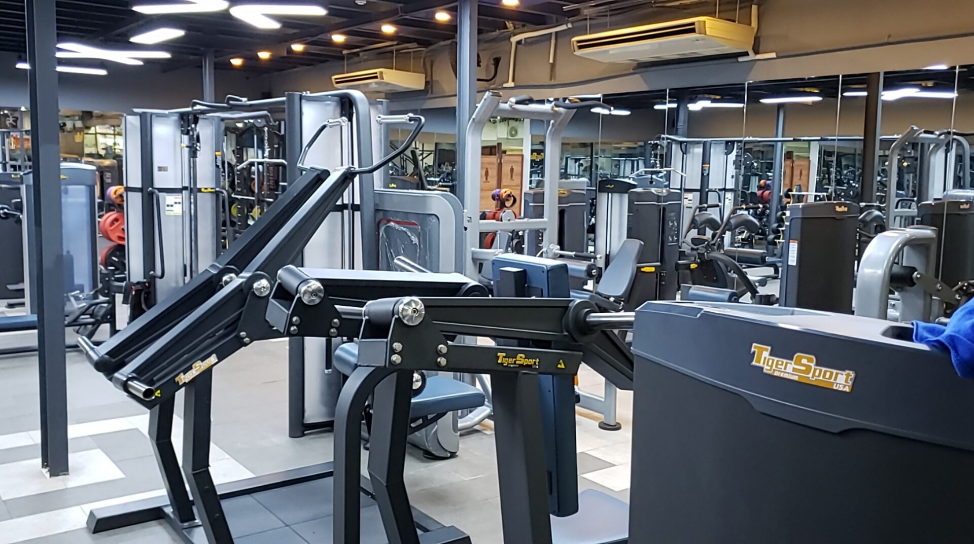 Gymaster Quận 12 - 99 Phan Văn Hớn (3)