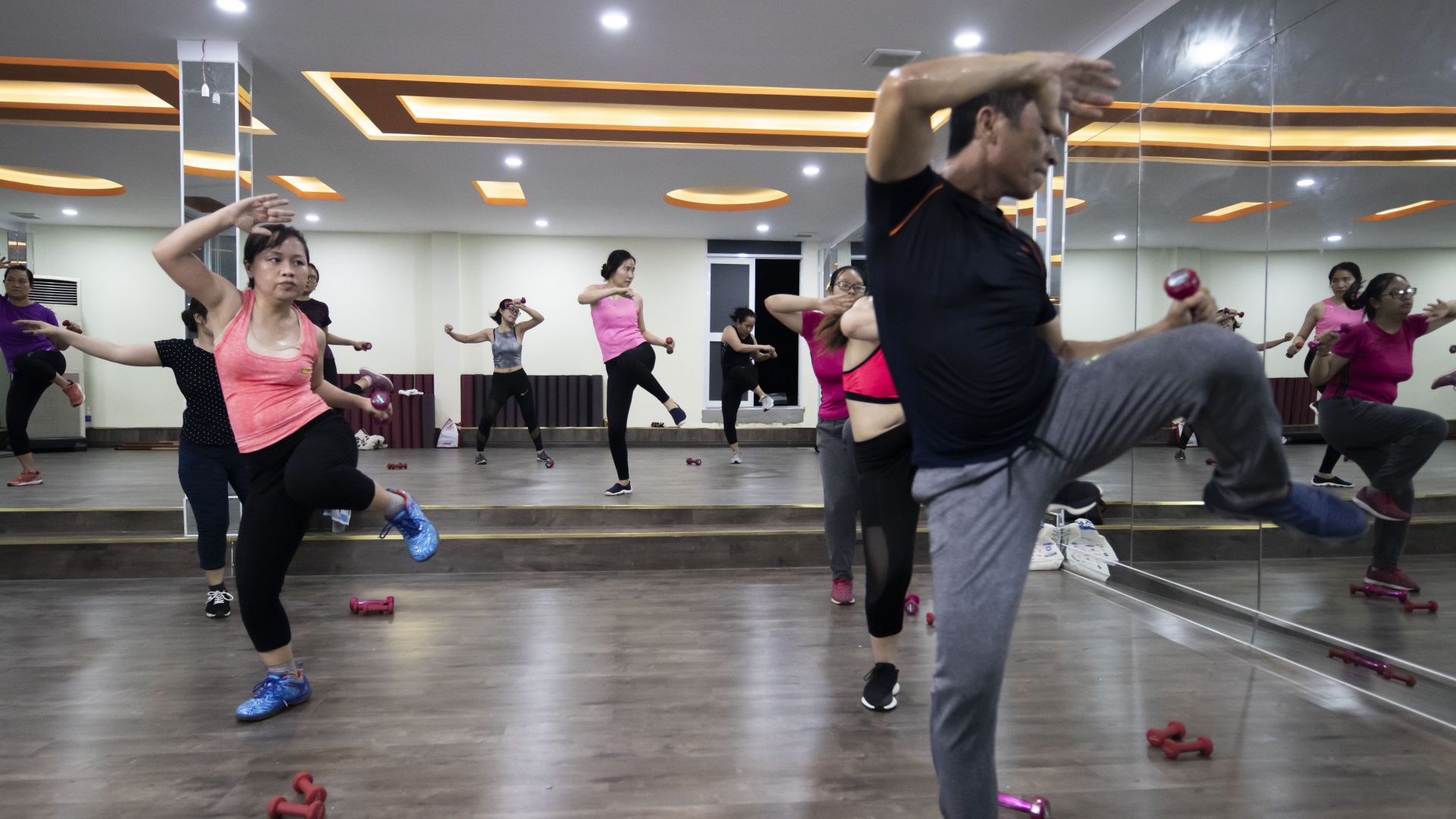 Trung tâm Gymaster Fitness Yoga (42)