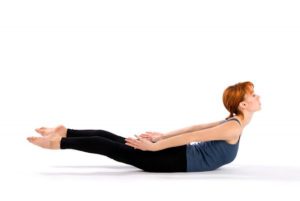 yoga căng mông
