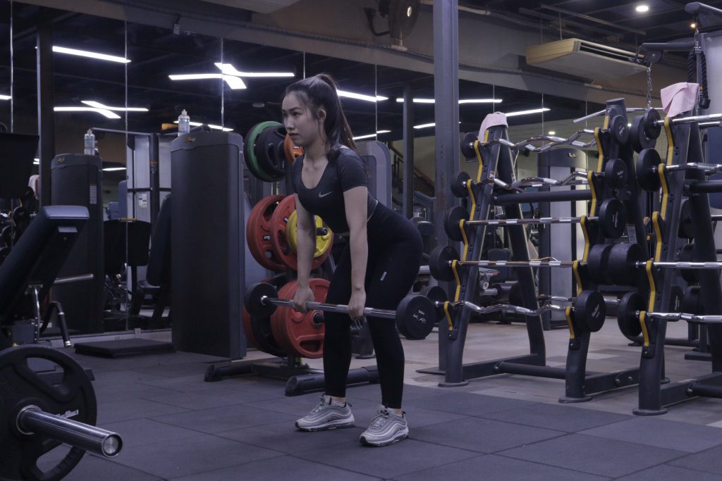 BARBELL ROW NHƯ THẾ NÀO