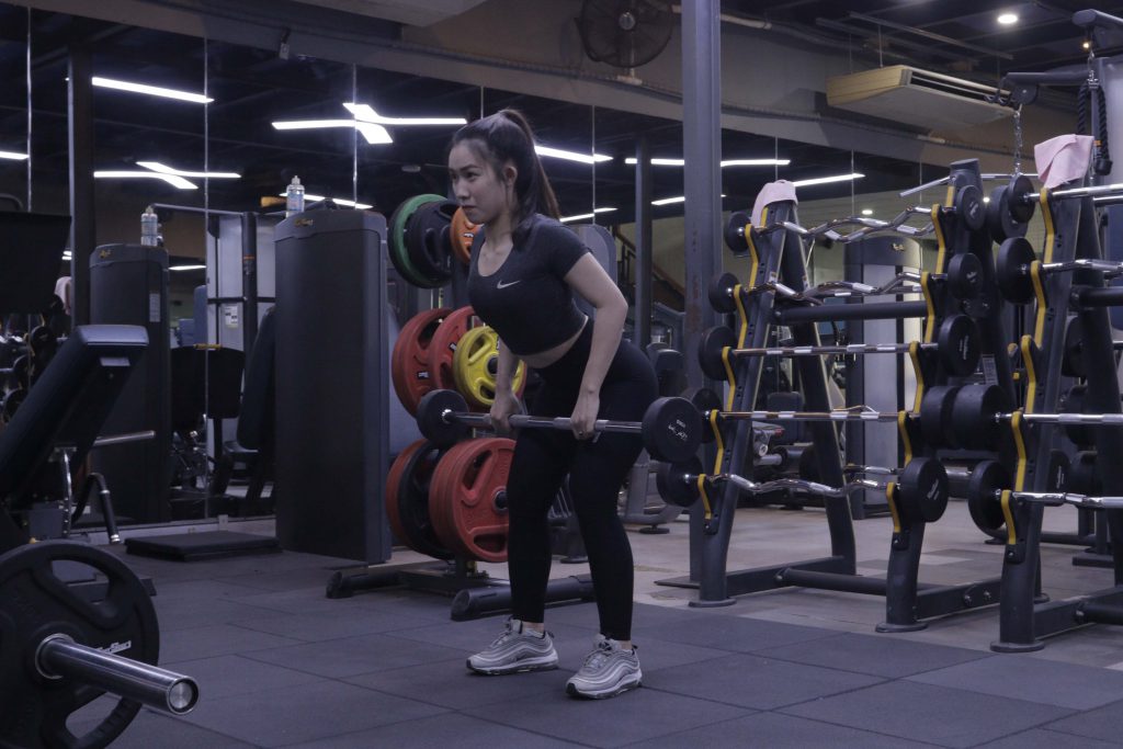 BARBELL ROW NHƯ THẾ NÀO